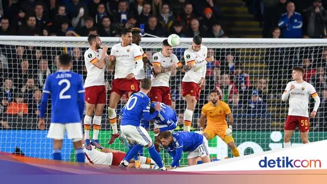 Leicester Vs AS Roma Tuntas 1-1