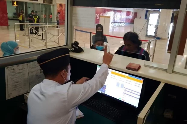 Imigrasi Makassar Lakukan Layanan Penerbangan Internasional
