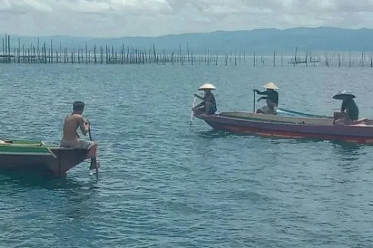 Detik-Detik Sejumlah Mahasiswa Pemudik Alami Peristiwa Tragis, Perahu Pecah di Muna - Pikiran-Rakyat.com
