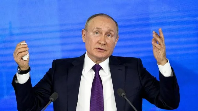Putin Teken Dekrit Sanksi Ekonomi Balasan ke Negara Barat