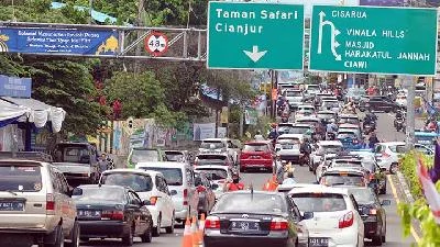 Libur Lebaran 2022 di Puncak Bogor, Ganjil Genap Diganti One Way