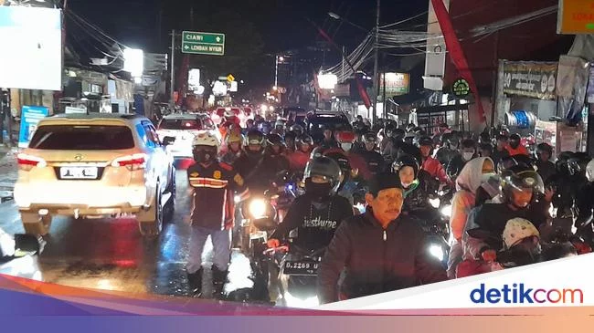 Polisi Ungkap 3 Penyebab Macet di Kawasan Puncak Bogor