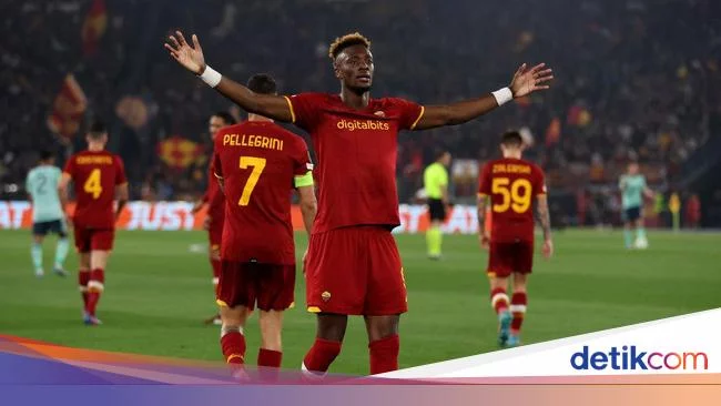 Tammy Abraham Striker Inggris Tersubur di Eropa, Harry Kane Lewat