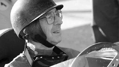 Legenda F1 Tony Brooks Wafat: Kisah Balapan Menjelang Ujian Dokter Gigi