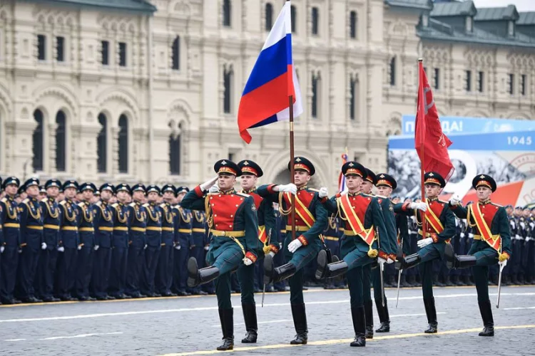 Jelang Parade Hari Kemenangan, Rusia Tingkatkan Serangan ke Ukraina