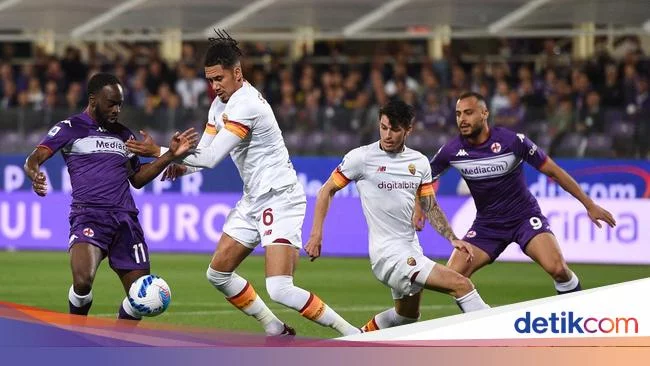 Fiorentina Vs Roma: I Lupi Takluk 0-2