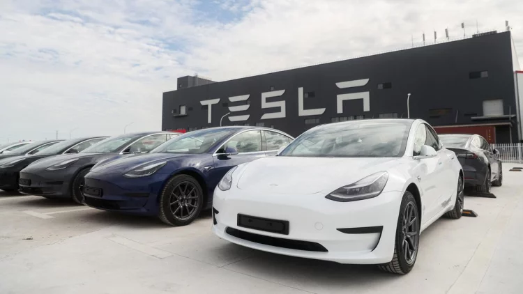 Terkendala Pasokan, Pabrik Tesla di Cina Hanya Produksi 200 Unit Sehari