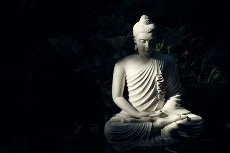 Tema Hari Raya Waisak 2022 Peringatan Tiga Peristiwa Penting Umat Buddha