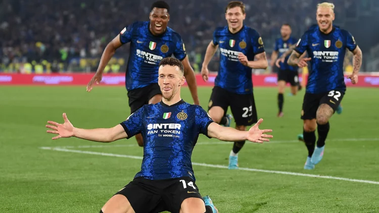 Lewat Drama Enam Gol, Inter Milan Langkahi Juventus Jadi Juara Coppa Italia