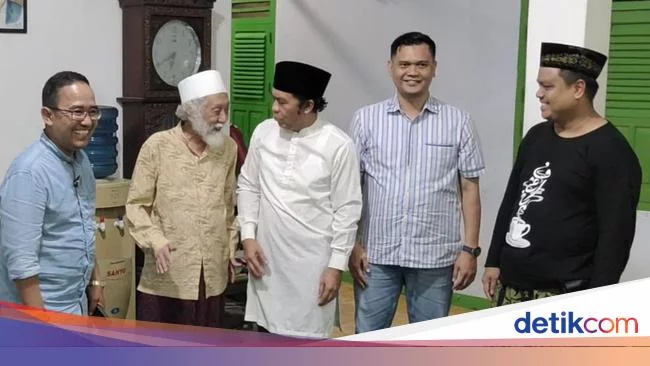 Jelang Dilantik Jadi Pj Gubernur Banten, Al Muktabar Temui Abuya Muhtadi