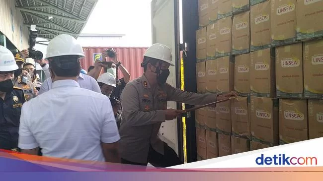 Ekspor Dilarang, Eh Ada yang Mau Pasok 121 Ton Minyak Goreng ke Timor Leste