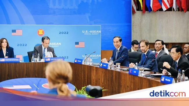 Jokowi Dorong Kemitraan ASEAN-AS Tangani Perubahan Iklim
