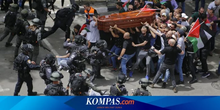Polisi Israel Serang Prosesi Pemakaman Jurnalis Al Jazeera yang Terbunuh Halaman all