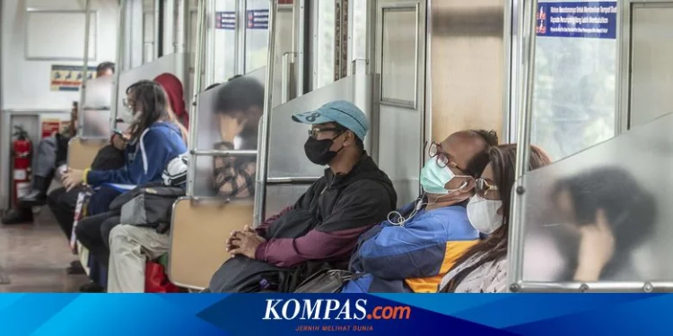 Pakar Keberatan Kebijakan Lepas Masker, Sebut Masih Ada Ancaman Penyakit Lain