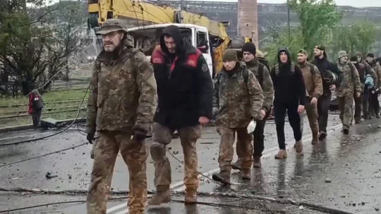 Militer Rusia: Azovstal Dibebaskan Sepenuhnya, 2.400 Orang Menyerah