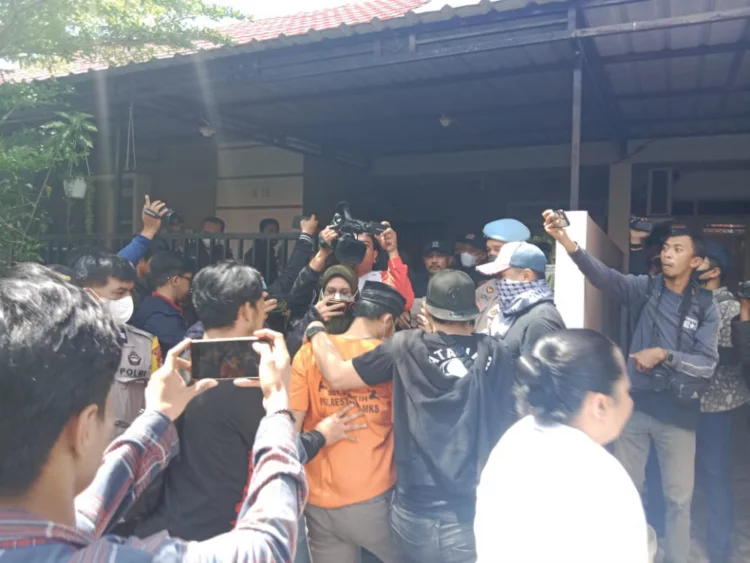 Najamuddin Tertangkap Basah Berduaan di Rumah Janda Cantik, Iqbal Asnan Marah