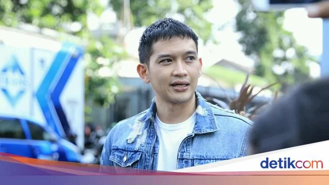 Dear Rezky Aditya.. Wenny Minta Kamu Buat Pengakuan soal Anak