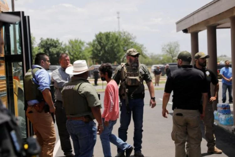21 Korban Tewas dalam Peristiwa Penembakan Brutal di Sekolah Dasar South Texas