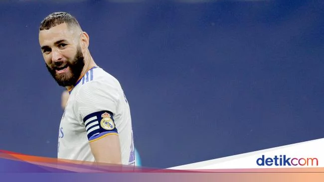 Top Skor Liga Champions: Karim Benzema Raja Gol