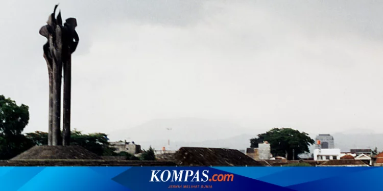 Peristiwa Bandung Lautan Api: Kronologi dan Penyebab Halaman all