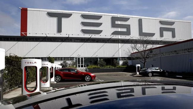 Tesla Batal Bangun Pabrik di India, Bakal Beralih ke RI?