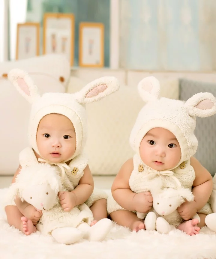 Peristiwa Langka! Seorang Ibu Melahirkan Anak Kembar Identik dalam Waktu Terpisah 3 Hari