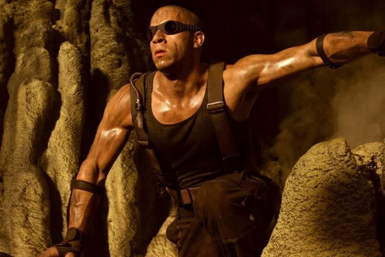 Sinopsis Film Riddick, Aksi Vin Diesel Bertahan Hidup dari Monster Menyeramkan - Pikiran-Rakyat.com