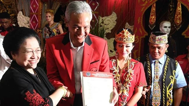 Ganjar Pranowo Masuk Bursa Capres NasDem, PDIP Buka Suara