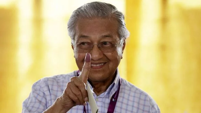 Ramai-ramai Kritik Mahathir usai Desak Malaysia Harus Klaim Kepri