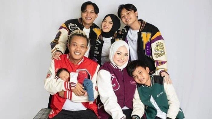 Tindakan Sule Kala Nathalie dan Putri Delina Terlibat Konflik Terkuak, Ayah Rizky Febian Pilih Diam