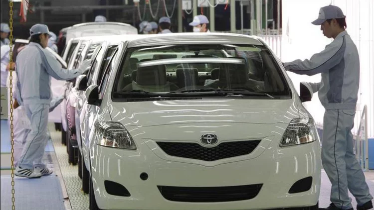 Pasokan Komponen Terganggu, Toyota Potong Produksi Lagi