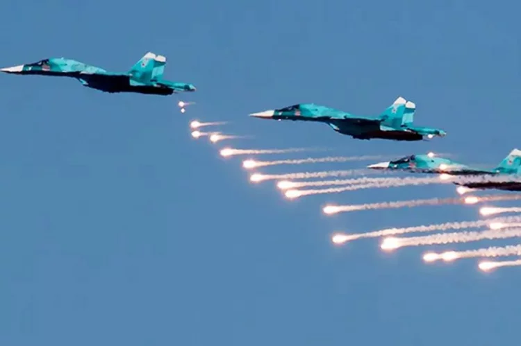 Ukraina Tuding Rusia Lancarkan Serangan Udara dari Belarusia