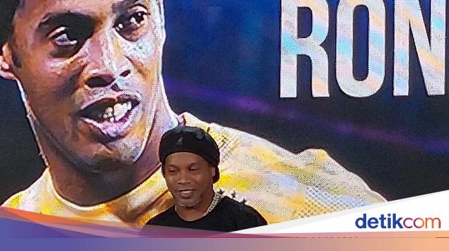 Ronaldinho Akan Jadi Nama Lapangan RANS di Kawasan PIK