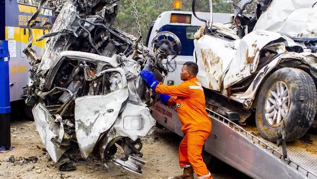 Daftar Kecelakaan Beruntun Berujung Maut di Tol Cipularang