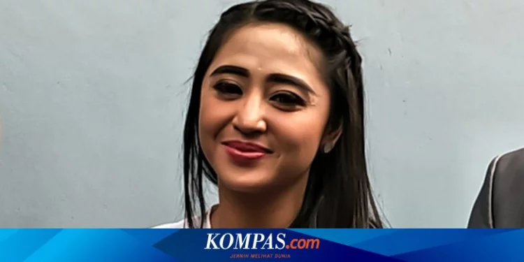 Dewi Perssik Akui Sempat Ribut Besar Sebelum Angga Wijaya Ajukan Permohonan Cerai Halaman all