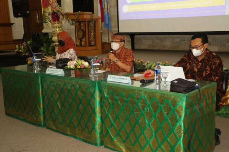 Tingkatkan Capaian Akreditasi Internasional, LP3M Unud Gelar Workshop Kurikulum Outcome Based Education