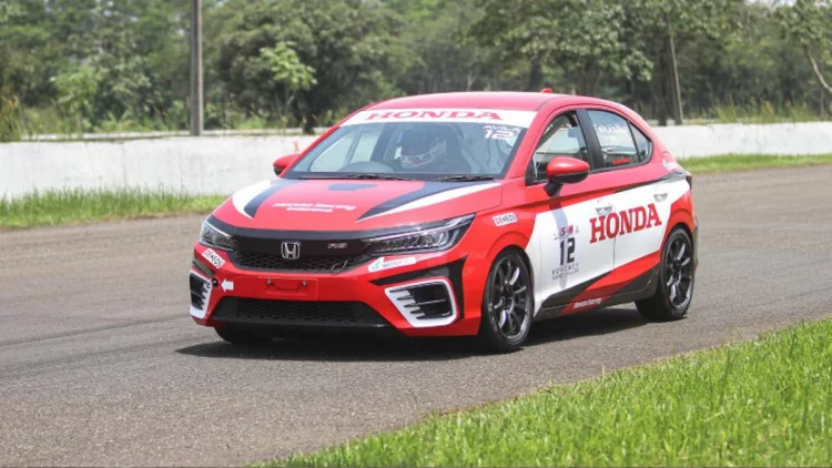 3 Mobil Balap Honda Siap Tarung di Kejuaraan ISSOM Putaran Kedua
