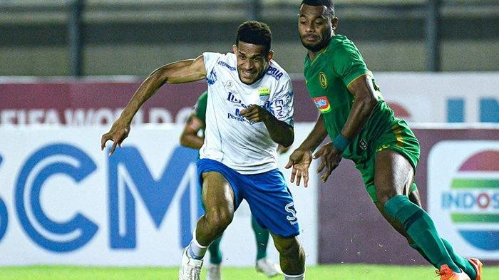 Debut Rikcy Kambuaya dan Rahmat Irianto Bersama Persib Belum Mampu Bawa Maung Bandung Menang - Tribun-bali.com