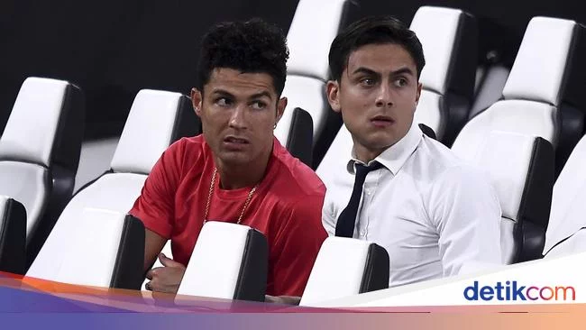 Napoli Dekati Dybala dan Ronaldo?