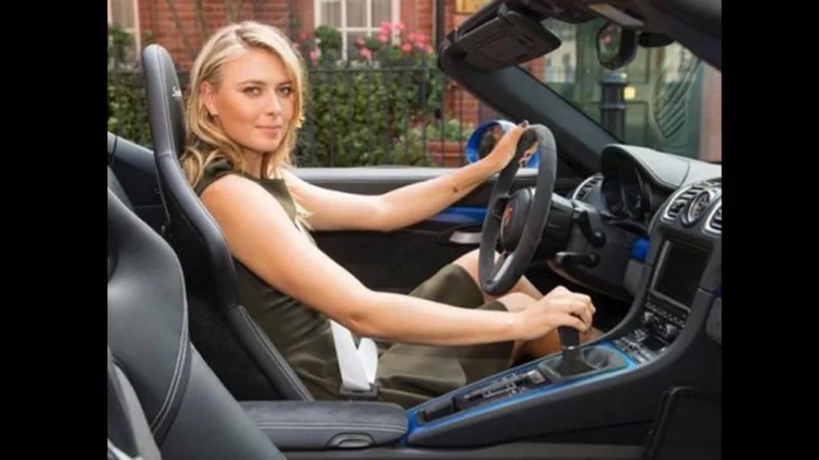 Ladies, Ini Tips Mudah Belajar Mobil Transmisi Manual