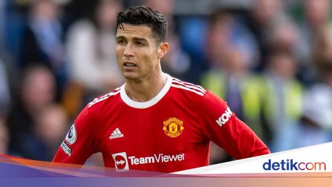 Absen Latihan MU, Ronaldo Malah Muncul di Markas Timnas Portugal