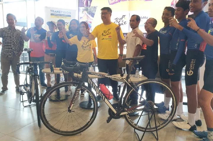 Sepeda Balap Tour de France Seharga Mobil, Yang Punya Justru Komunitas