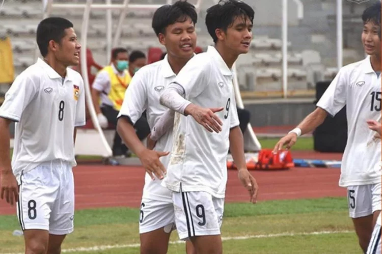 Tim Pertama Lolos Semifinal Piala AFF U-19 2022, Pelatih Laos Pantau Timnas Indonesia U-19
