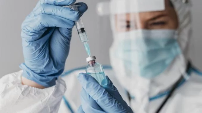 Studi Terbaru Oxford: Kombinasi Vaksin AstraZeneca dan Pfizer Ampuh Lawan Delta dan Omicron