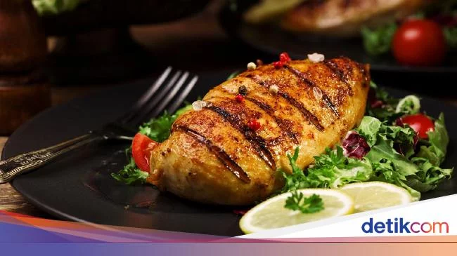 Makan Daging Dada Ayam Setiap Hari, Bisa Cegah Risiko Kematian Dini
