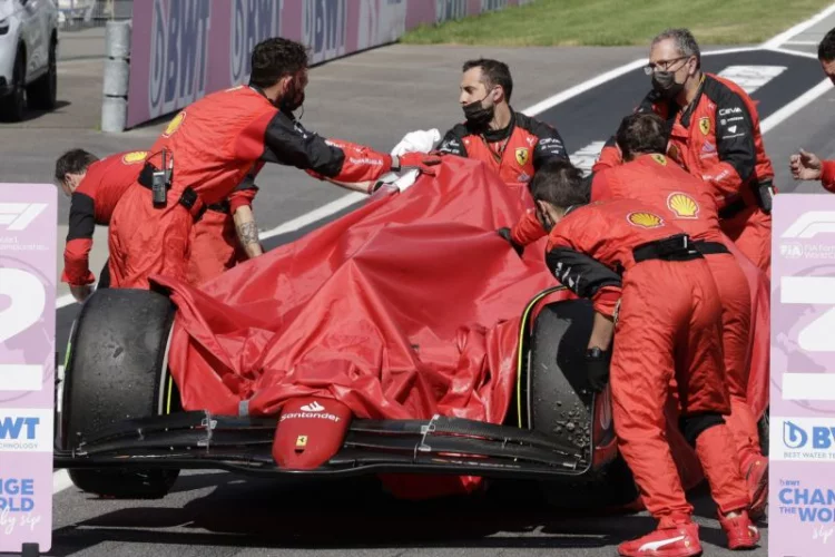 Sainz katakan mesin Ferrari rusak tanpa peringatan di Austria