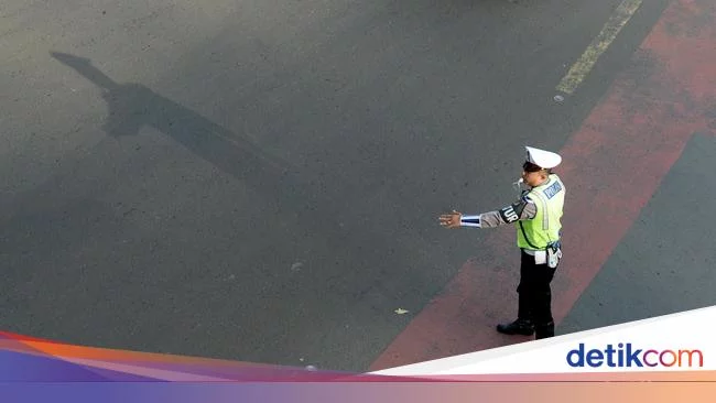 Benarkah Stut Motor Bisa Ditilang? Ini Penjelasan Polisi