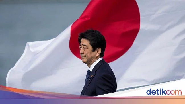 Benarkah Shinzo Abe Terkait Organisasi yang Bikin Ibu Yamagami Bangkrut?