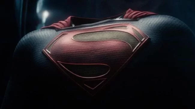 Meragukan Kekuatan Superman, 'Flop' di Efek Gravitasi?