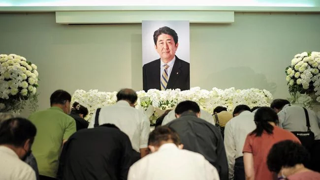 Apa Hubungan Sebenarnya Keluarga Shinzo Abe dengan Gereja Unifikasi?
